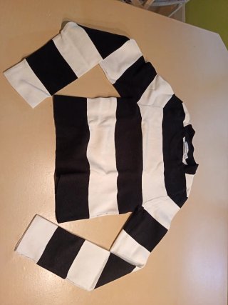 Jersey Stradivarius Rayas Blanco y Negro