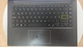 Asus VivoBook 14" i5 11a gen 8G RAM