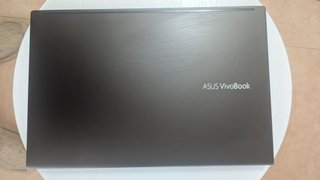 Asus VivoBook 14" i5 11a gen 8G RAM