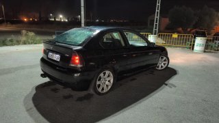 Se vende o cambia BMW 320d compact