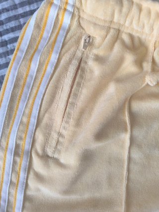Conjunto Adidas Amarillo