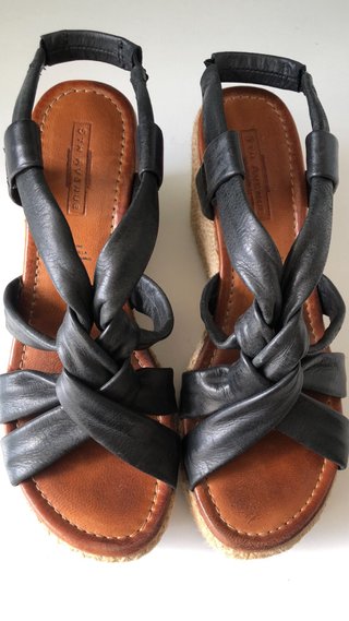 Sandalias de cuña Sunday Avenue