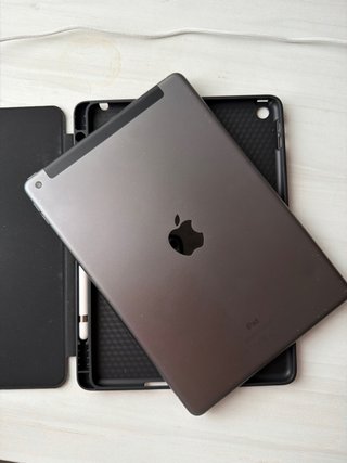 iPad 8ª Gen 128GB (wifi + cellular)