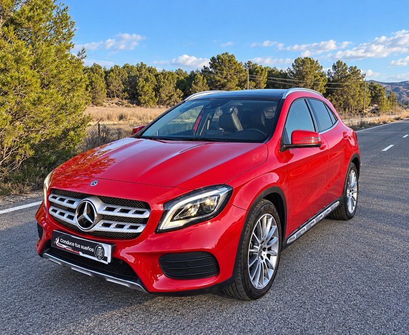 Mercedes-Benz GLA 200d 7G-DCT X156 2018