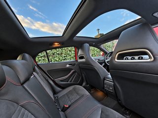 Mercedes-Benz GLA AMG 7G Techo nacional impecable