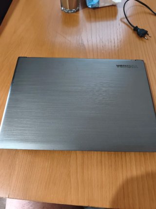 Toshiba Tecra A40-D-17R – i5 / 8GB RAM
