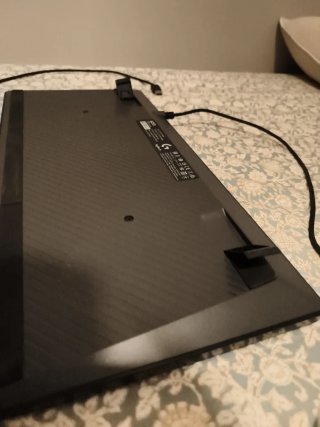 Teclado Logitech G213