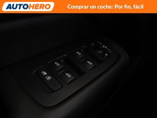 Volvo XC60 2.0 B4 Mild-Hybrid Plus Dark AWD