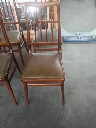 Set de 6 Sillas de Madera