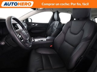 Volvo XC60 2.0 B4 Mild-Hybrid Plus Dark AWD
