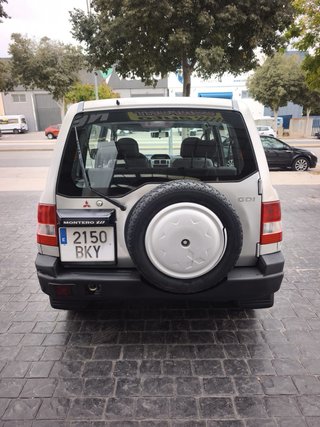 Mitsubishi Montero io 2.0 GDI