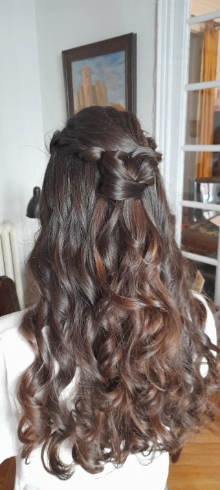 Peluquera y maquilladora a domicilio
