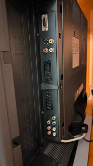 Televisor JVC Plata y Negro