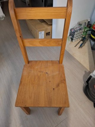 Set de 2 Sillas de Madera