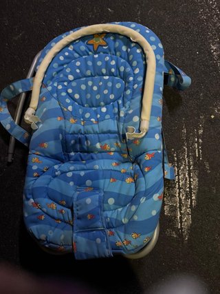 Hamaca para bebé azul con peces