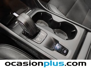 Volvo XC40 T4 Momentum Auto 140 kW (190 CV)