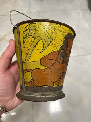 Cubo de Hojalata Antiguo