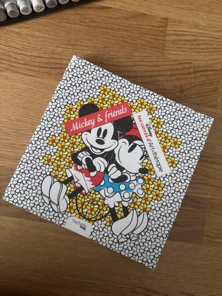 Libro de colorear disney