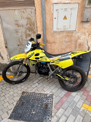 Suzuki RMX50 Enduro/Motocross Amarillo