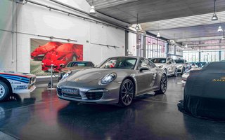 Porsche 911 991 Carrera 4 PDK