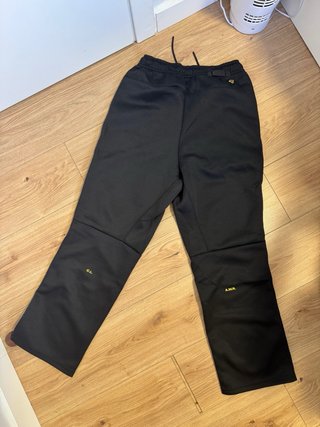 Conjunto Nike x Nocta Negro y Amarillo