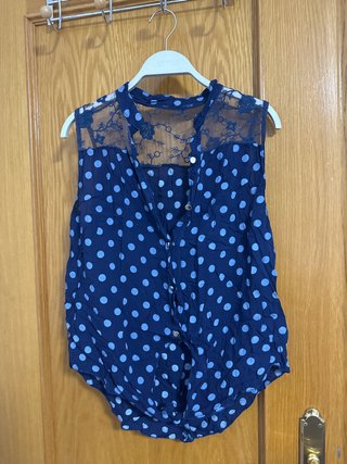 Blusa de lunares azul