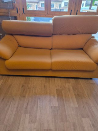 Sofá Cama de Tela Amarillo