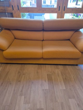 Sofá Cama de Tela Amarillo