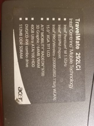 Ordenador portátil Acer Travelmate 292LCi y maleta