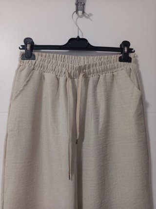 Pantalón ancho beige