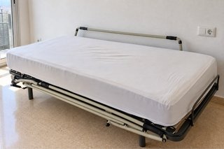 Cama articulada plegable + colchón