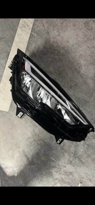 Faro Seat Ibiza 2025