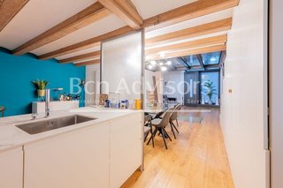 Piso en venta en Sant Antoni en Barcelona