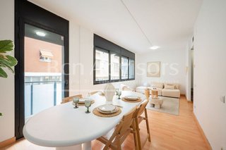 Casa adosada en venta en El Camp d'en Grassot i Gràcia Nova en Barcelona