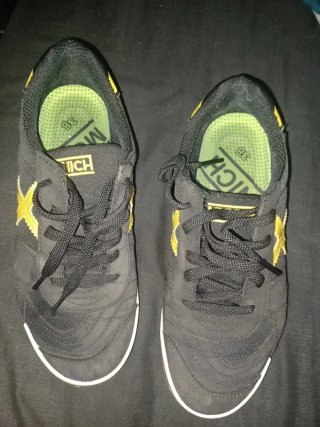 Zapatillas Fútbol Sala Munich Negras Talla 38