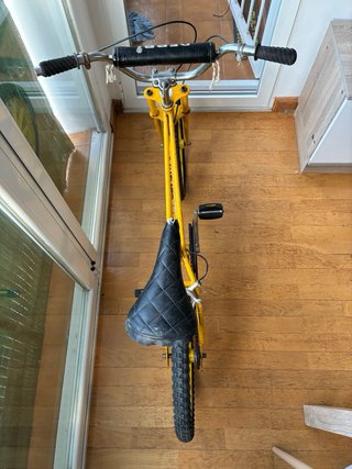 Bicicleta Rabasa Trial Amarilla.