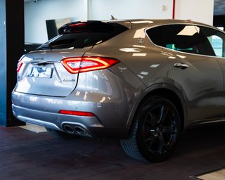 Maserati Levante V6 275 HP D AWD GranLusso