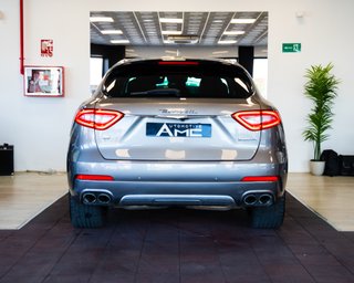 Maserati Levante V6 275 HP D AWD GranLusso