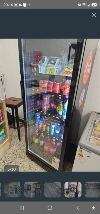 Nevera expositora refrigerada
