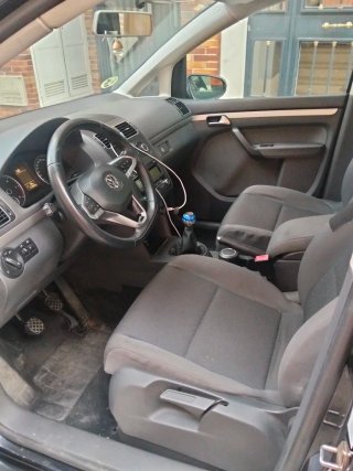 Volkswagen Touran 2011