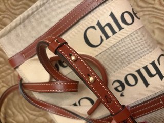 Bolso Chloe Woody Pequeño como nuevo. Original!