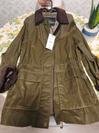 Parka Encerada Zara Verde Talla S