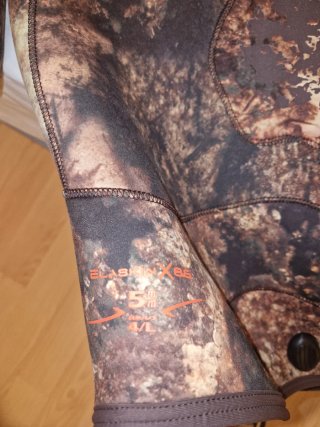Traje Beuchat Rocksea Competition