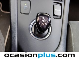 Toyota Auris 140H Hybrid Feel! 100 kW (136 CV)