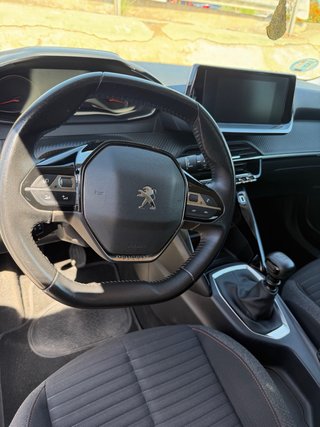 Peugeot 2008 2020
