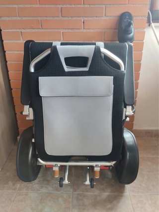 Silla eléctrica para persona con movilidad reducid