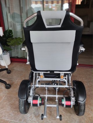 Silla eléctrica para persona con movilidad reducid