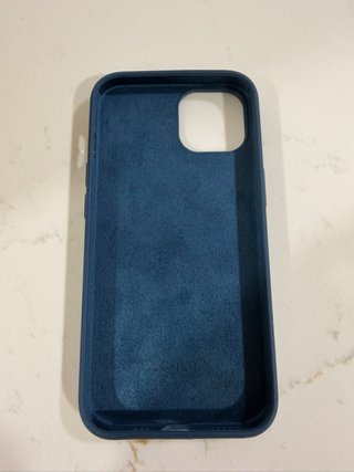Iphone 14 + funda rigida