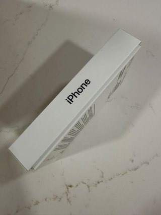 Iphone 14 + funda rigida