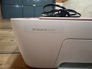 Stampante HP Bianca e Rossa
